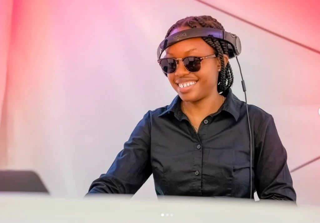 Boston Wedding DJ, DJ Cha DJ Charisse RI Wedding DJ IT'S LIT, Profile, Female Wedding DJ